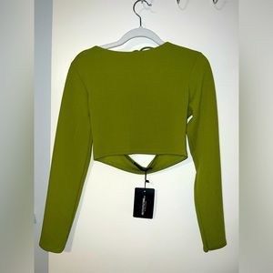 Backless Long Sleeve Crop Top